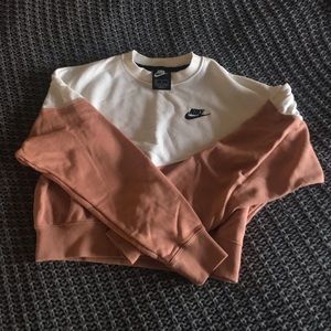 Nike cropped sweatshirt